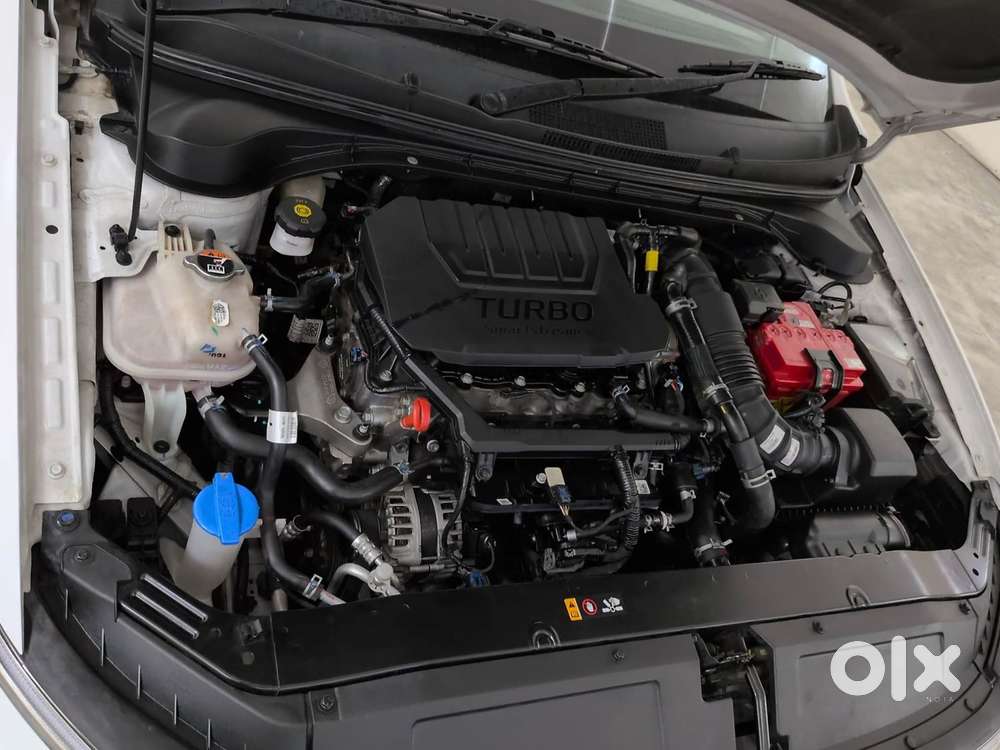 Hyundai Verna 1.5 Sx (o) Turbo Petrol Dct, 2024, Petrol
