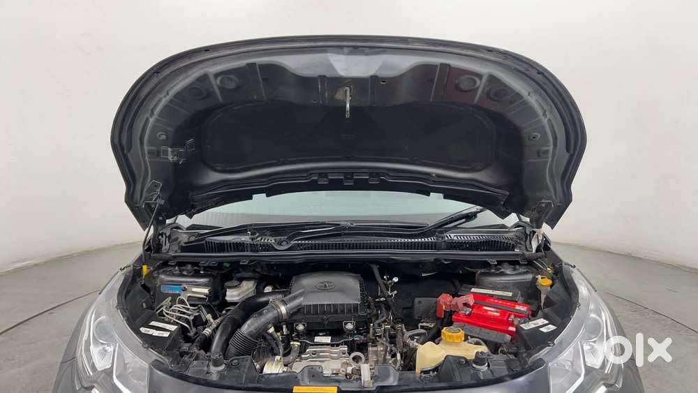 Tata Nexon 1.2 Revotron Xz Plus (s), 2023, Petrol
