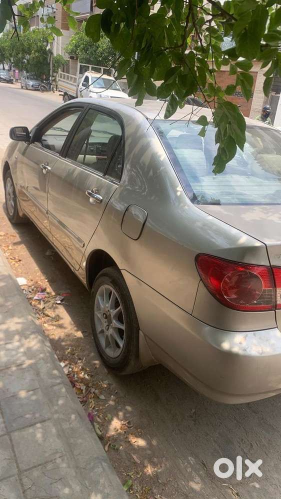Toyota Corolla 2006 Petrol Well Maintained