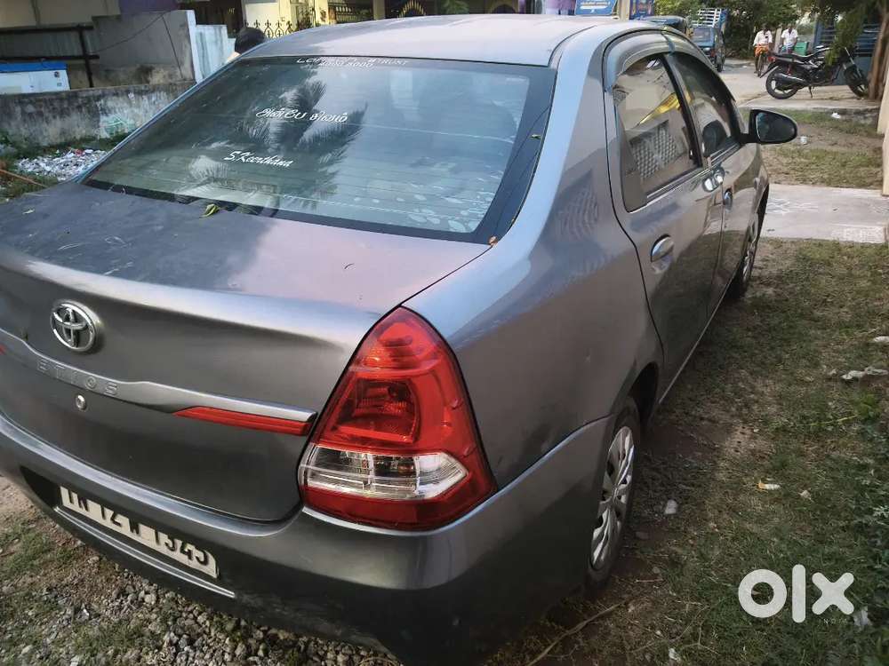 Toyota Etios 2017 Petrol 120000 Km Driven