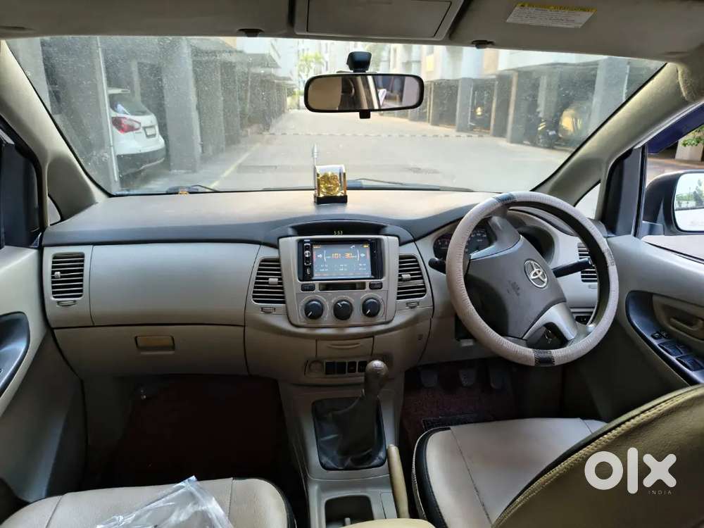Toyota Innova 2013 Diesel 4th Owner