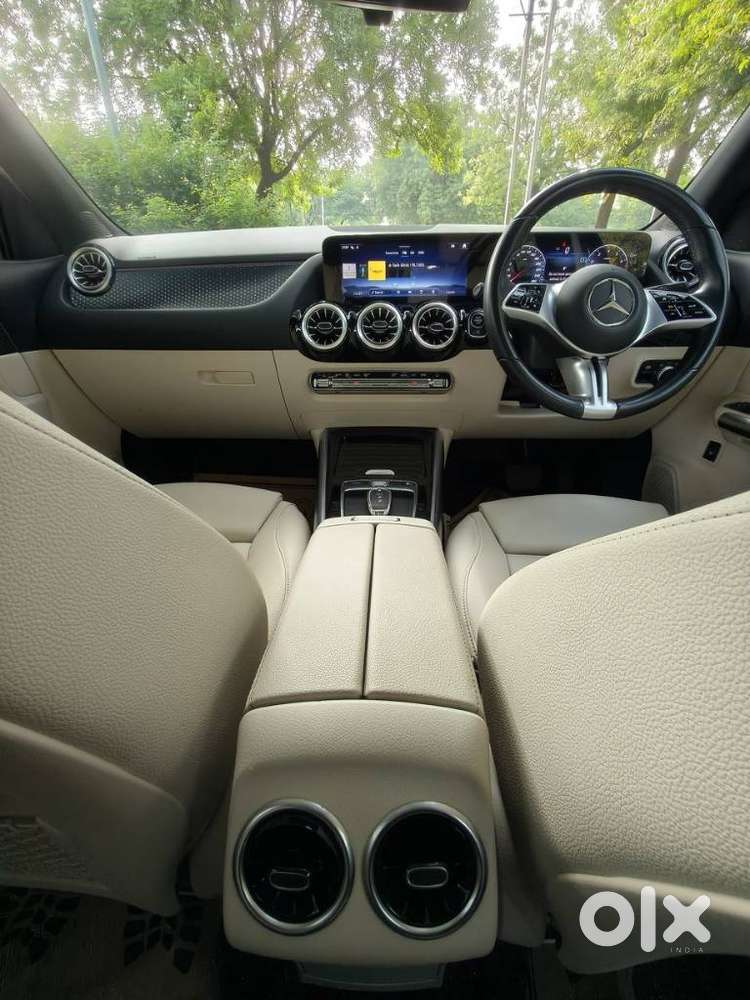Mercedes-benz Gla 200, 2024, Petrol