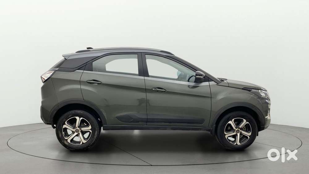 Tata Nexon Xz Plus Luxs, 2023, Petrol