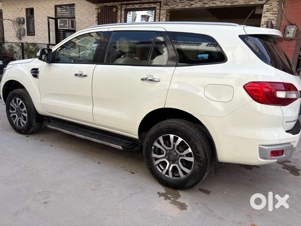 Ford Endeavour Titanium Plus 4x2, 2020, Diesel