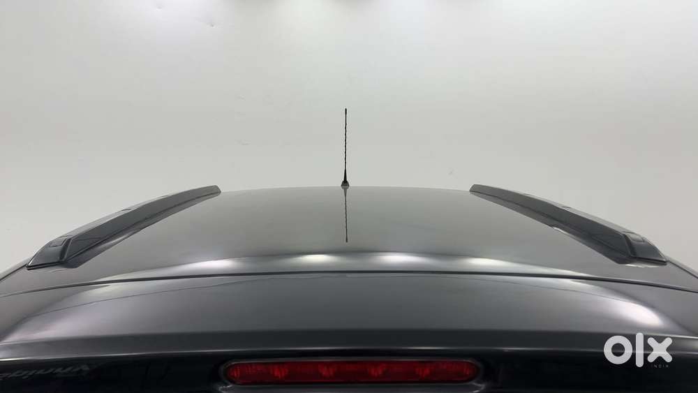 Tata Punch 1.2 Revotron Creative Amt Dual Tone, 2022, Petrol