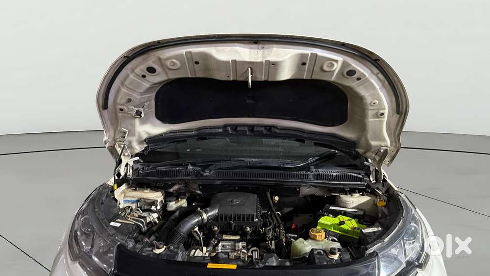 Tata Nexon 1.2 Revotron Xza Plus Premium, 2021, Petrol