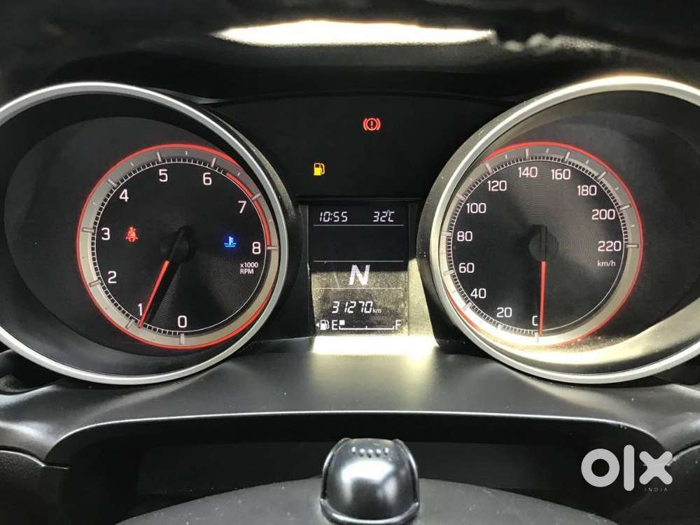 Maruti Suzuki Swift 2018 Amt Vxi, 2021, Petrol