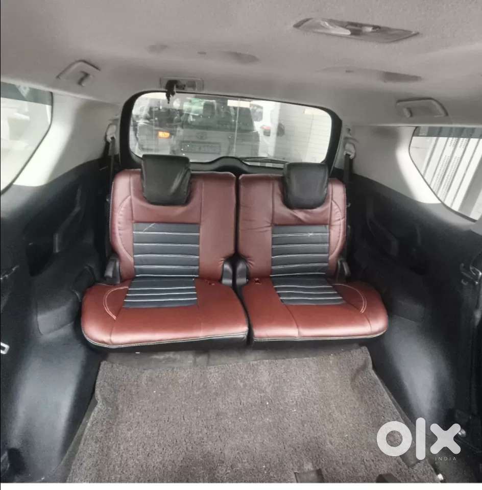 Toyota Innova Crysta 2.4 G Mt 7 Str, 2017, Diesel