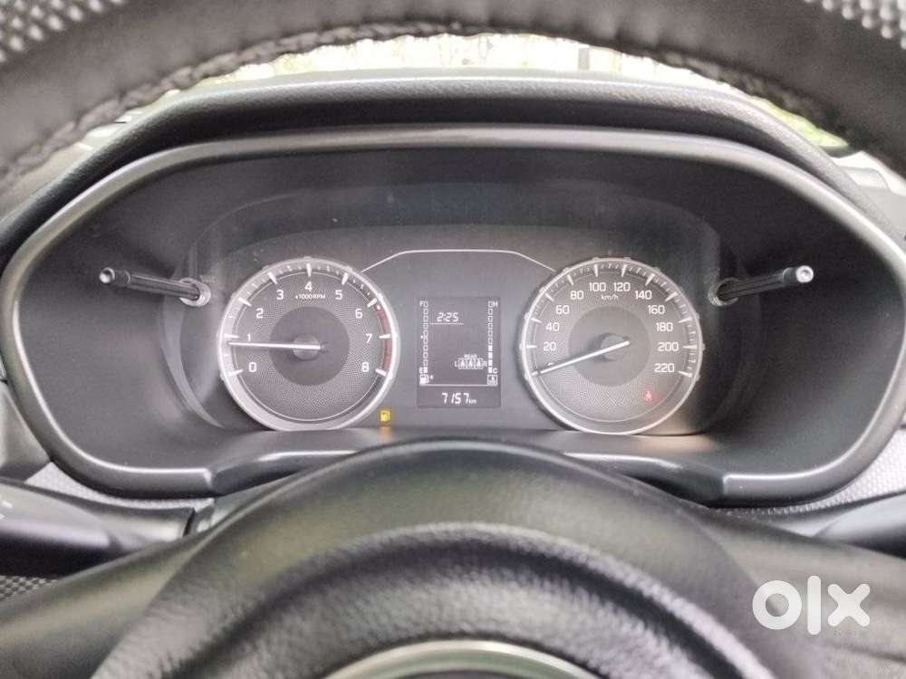 Maruti Suzuki Brezza 1.5 Lxi Smart Hybrid, 2025, Petrol