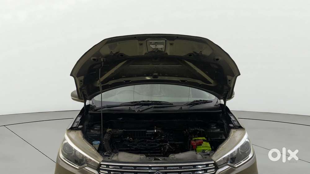 Maruti Suzuki Ertiga Zxi At Petrol, 2019, Petrol