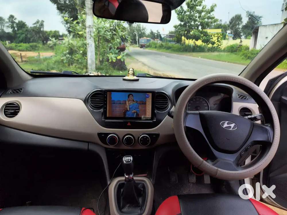 Hyundai Grand I10 Sportz 2015