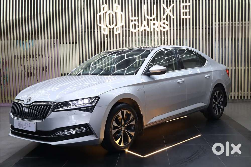 Skoda Superb 2.0 L&k Tsi At, 2022, Petrol