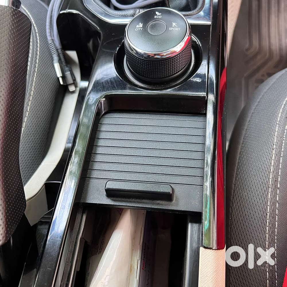 Tata Nexon 2021 Petrol Manual 64830 Km