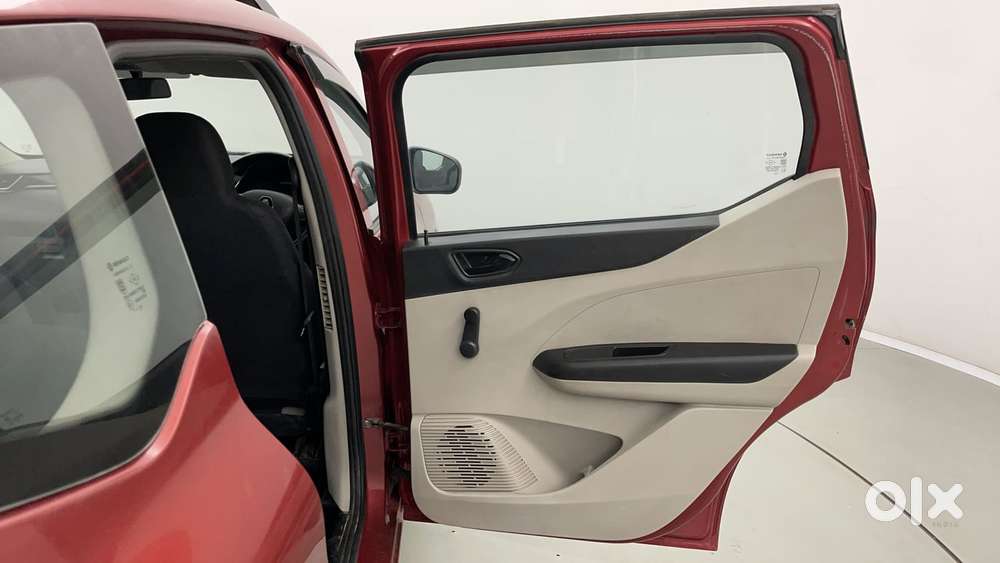 Renault Triber Rxl, 2020, Petrol