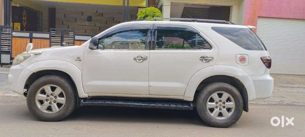 Toyota Fortuner 3.0 4x4 Manual, 2010, Diesel