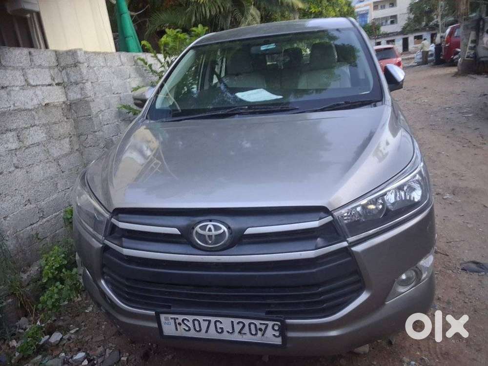 Toyota Innova Crysta 2.4 G Plus Mt 8 Str, 2018, Diesel