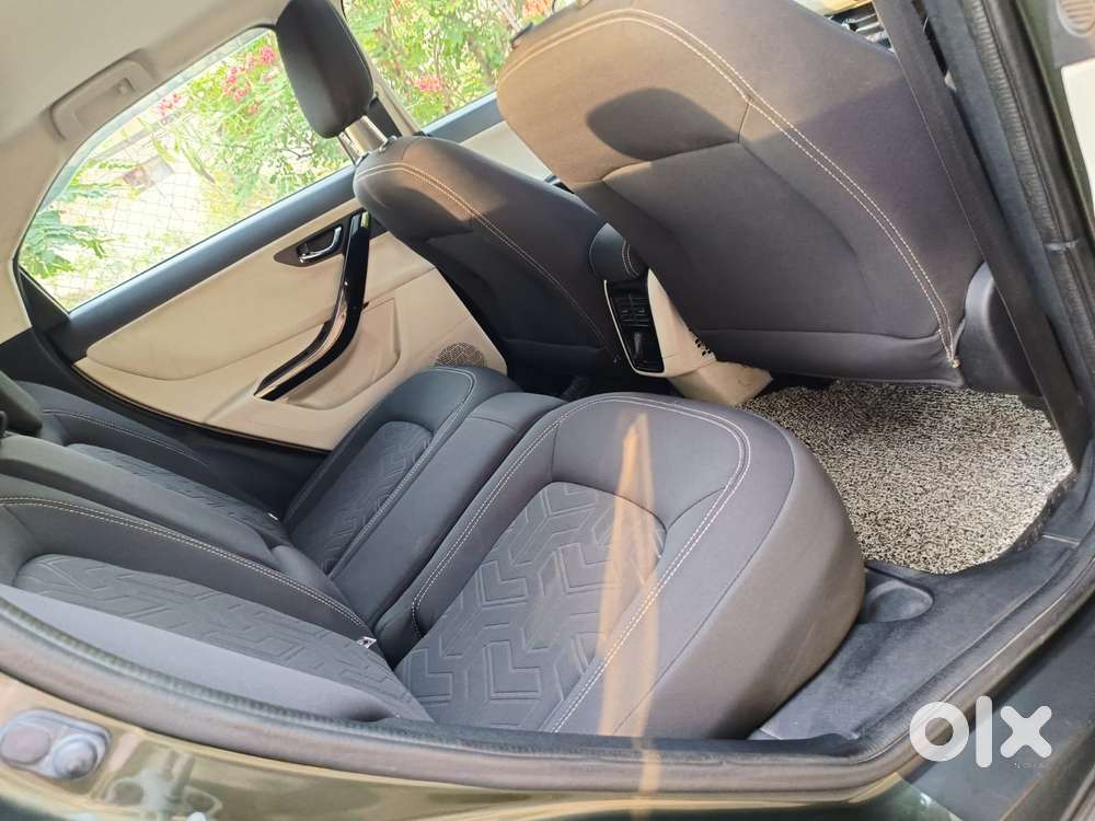 Tata Nexon 1.2 Revotron Xza Plus (o) Amt, 2021, Petrol