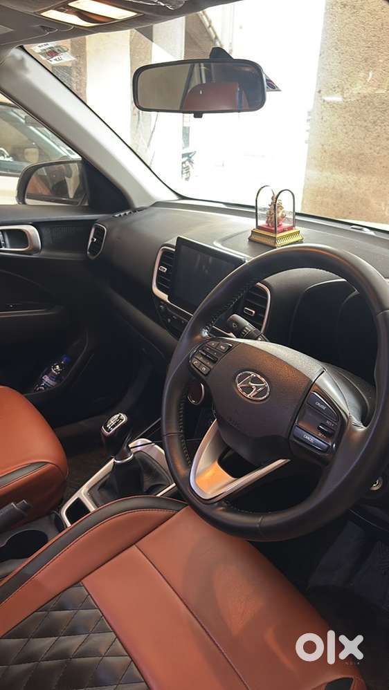 Hyundai Venue Petrol 2019