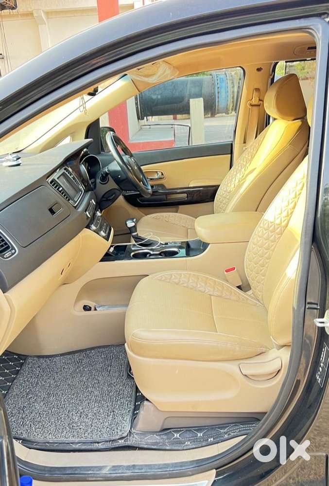 Kia Carnival Limousine Plus 7 Str, 2022, Diesel