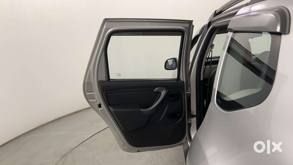 Renault Duster 1.5 Petrol Rxe, 2014, Petrol