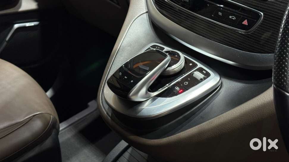 Mercedes-benz V-class 2.1 220 Expression Diesel At, 2021, Diesel