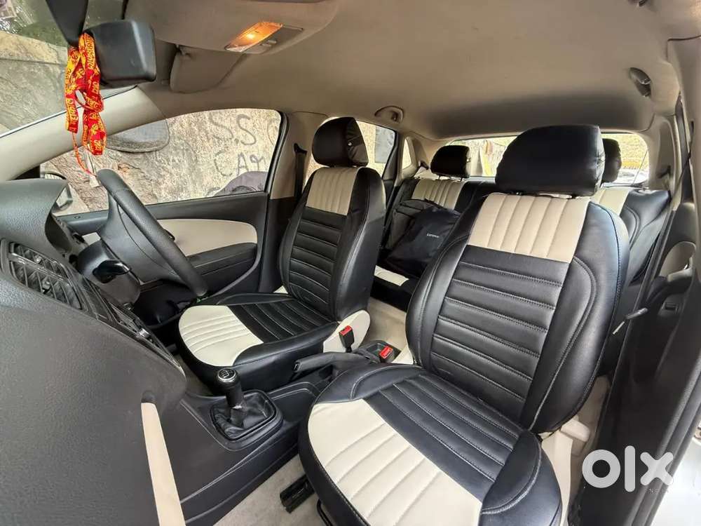 Volkswagen Polo Breeze 2011, Manual Transmission