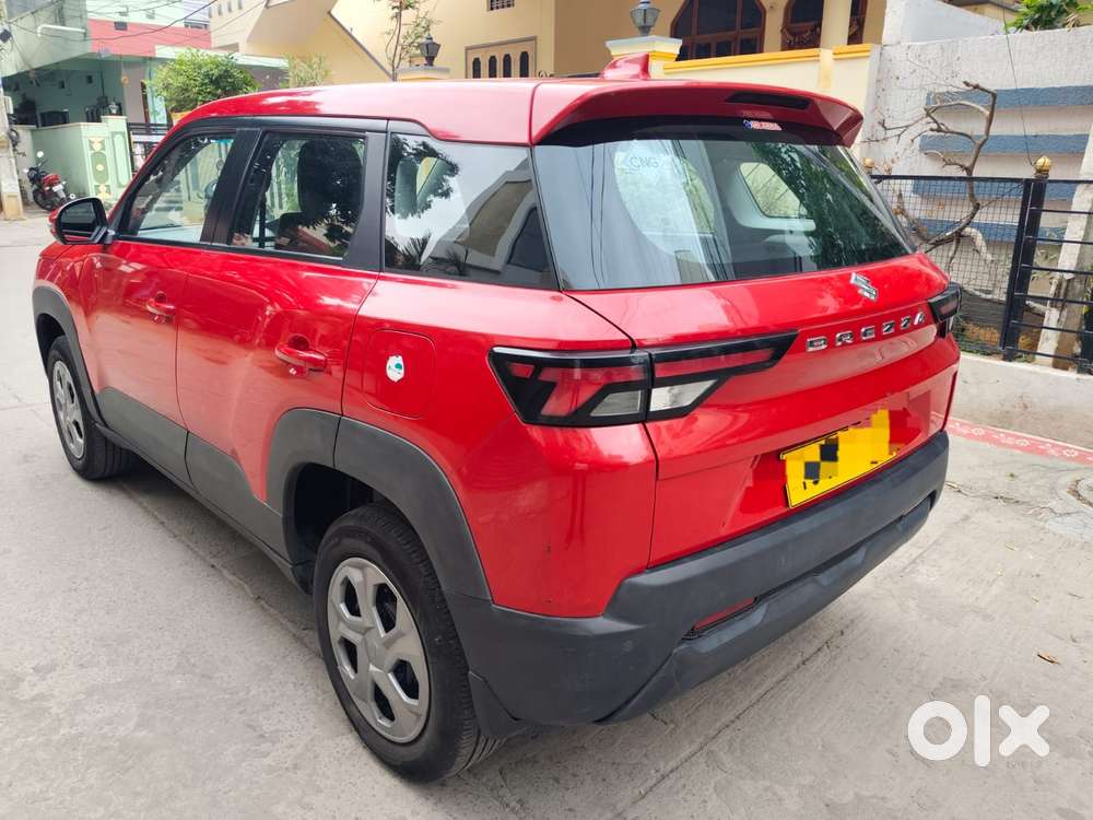 Maruti Suzuki Brezza 1.5 Lxi Cng, 2025, Cng & Hybrids