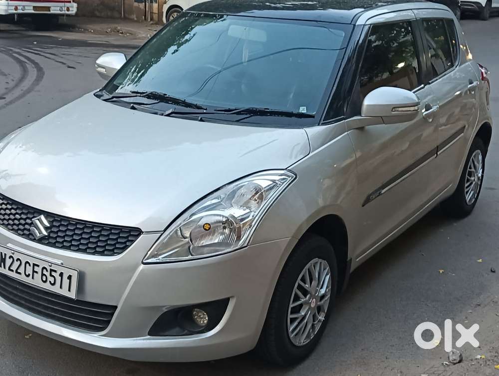 Maruti Suzuki Swift Vxi + Manual, 2012, Petrol