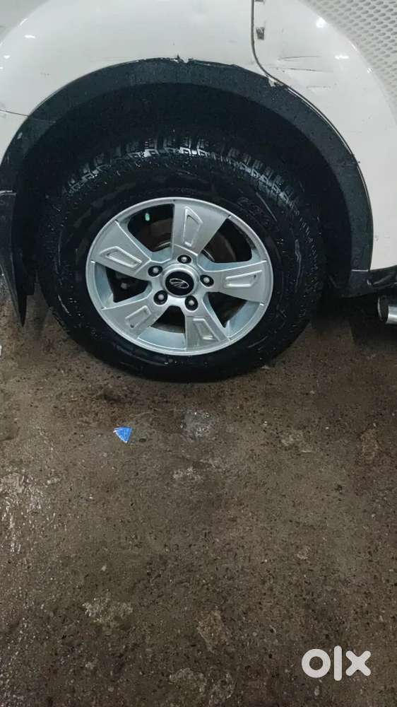 Mahindra Xuv500 2012 Year
