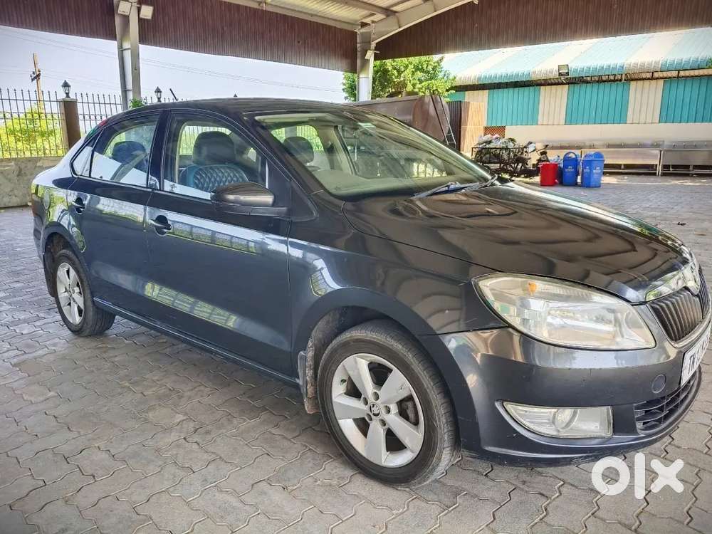 Skoda Rapid Elegance 2016 Diesel Manual