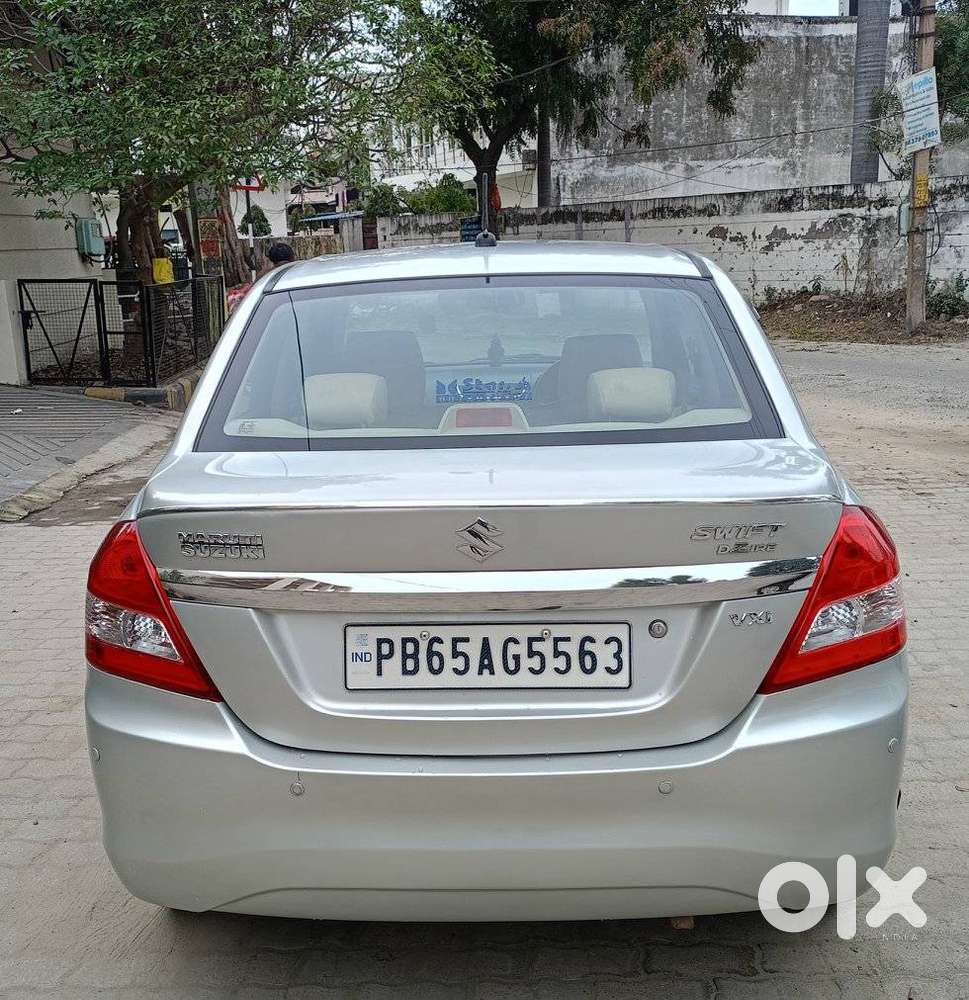 Maruti Suzuki Swift Dzire Vxi(o) Mt, 2016, Petrol