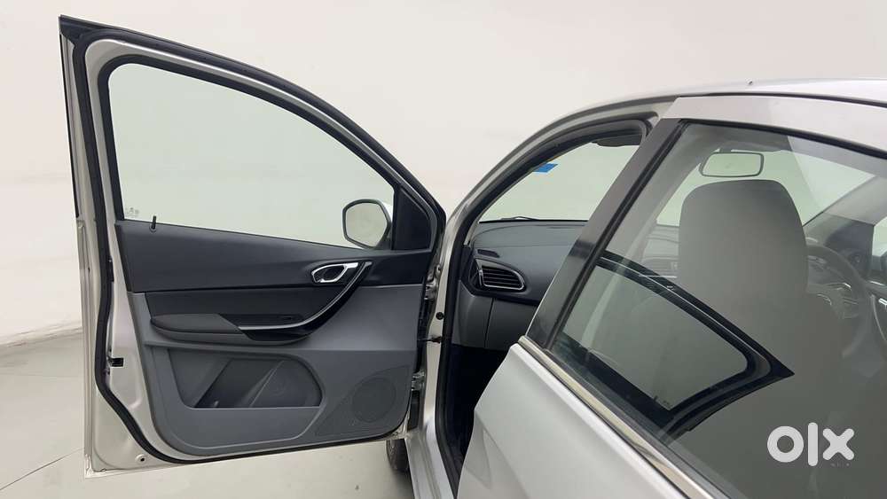 Tata Tigor Xz, 2018, Petrol