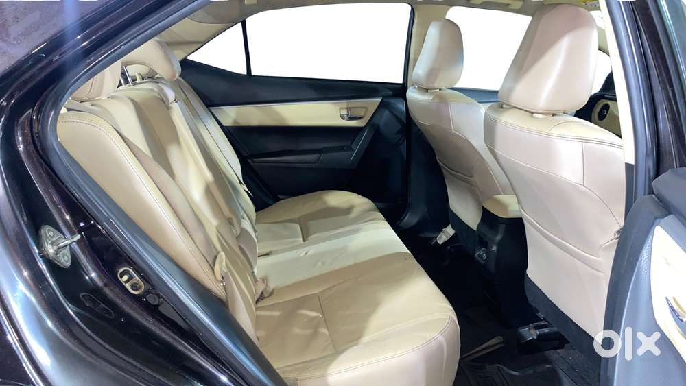 Toyota Corolla Altis 1.8 Gl, 2018, Petrol
