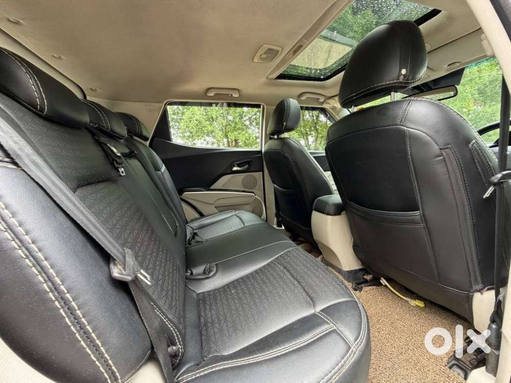 Mahindra Xuv300 W8 Option Diesel, 2019, Diesel