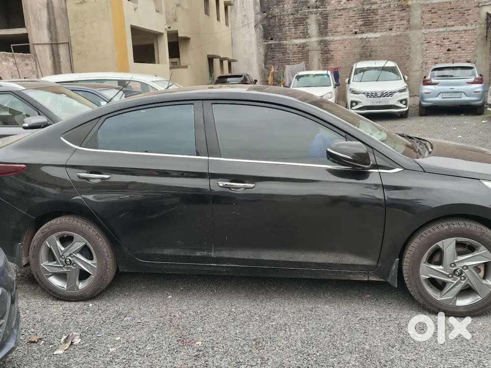 Hyundai Verna 2022 Diesel Well Maintained