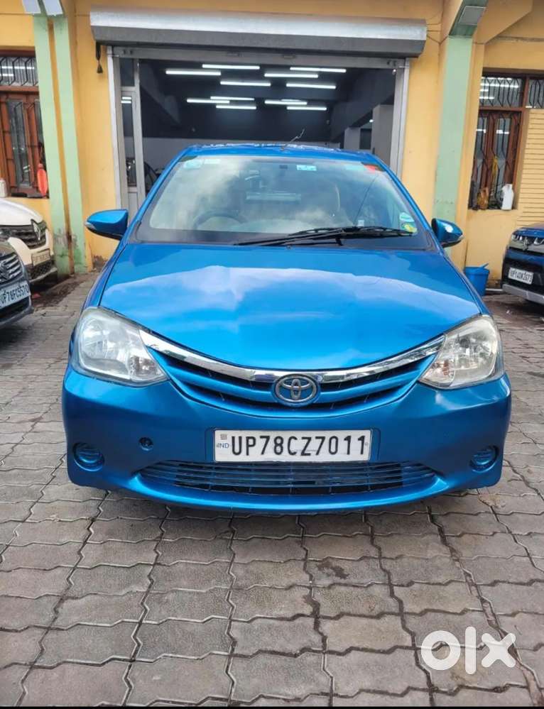 Toyota Etios Liva, 2013, Petrol