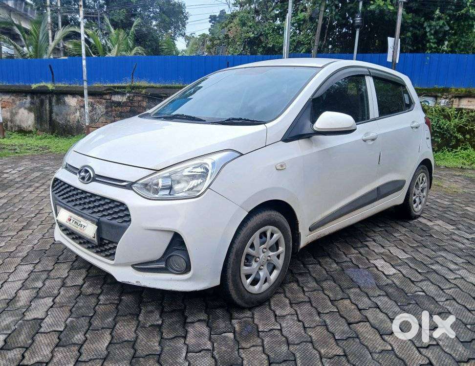 Hyundai Grand I10 Sportz(o) 1.2 Mt, 2017, Petrol