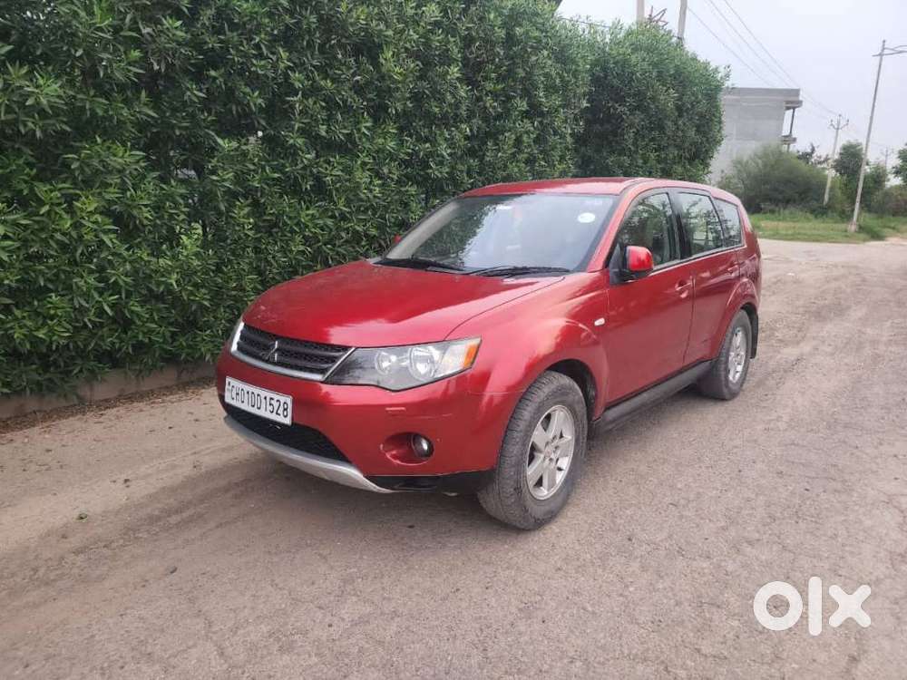 Outlander 2009 4x4 Petrol  Adventure-ready