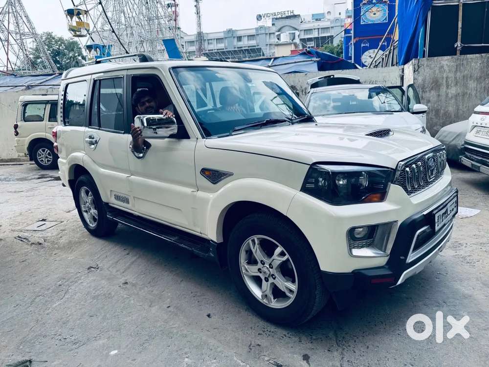 Mahindra Scorpio, 2016, Diesel
