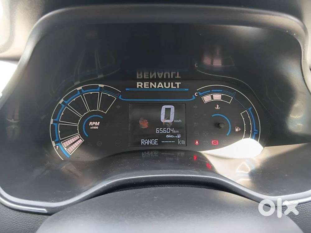 Renault Triber Rxz, 2021, Petrol