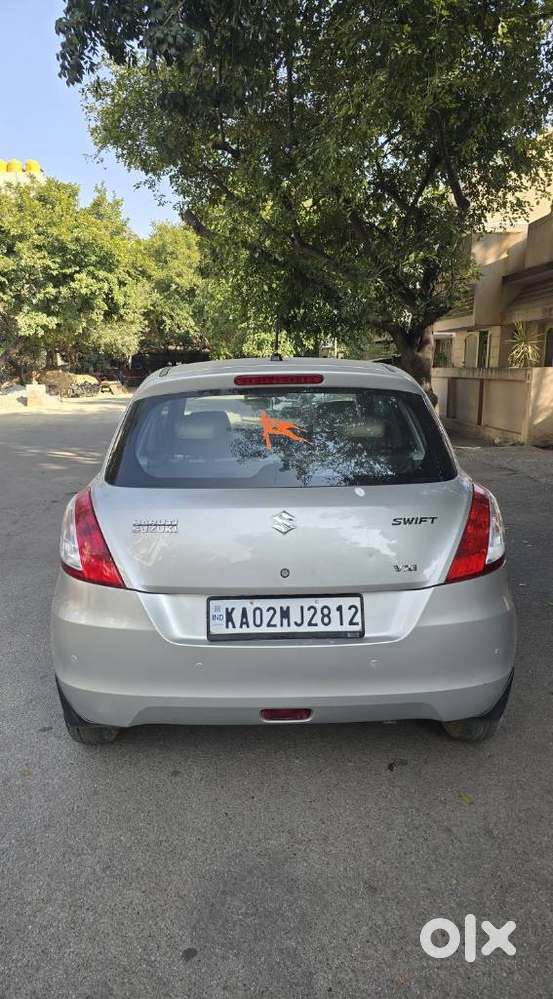Maruti Suzuki Swift Vxi Optional, 2014, Petrol