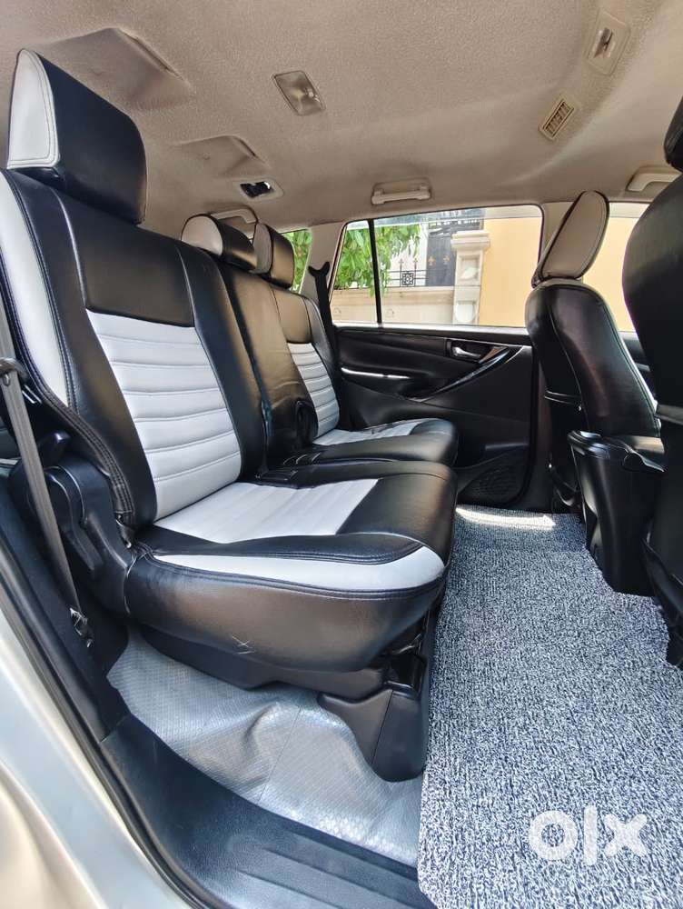 Toyota Innova Crysta 2.4 G Mt, 2017, Diesel