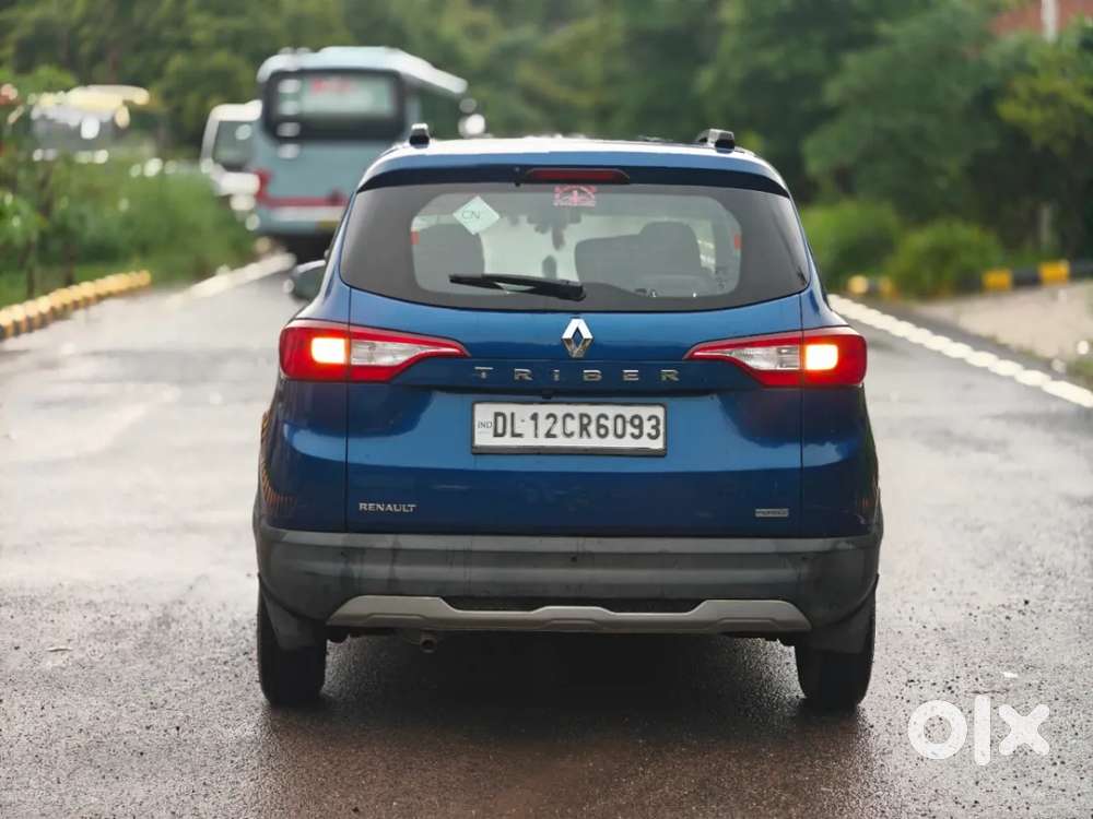 Renault Triber Rxz, 2019, Petrol