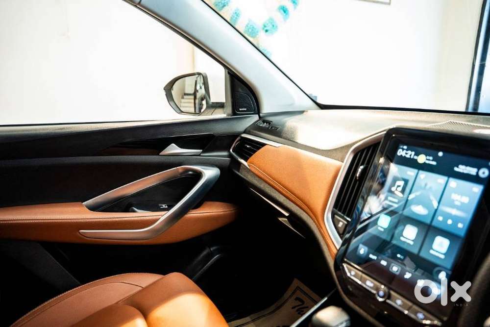 Mg Hector Plus 1.5 Sharp Turbo Cvt 6 Str, 2021, Petrol