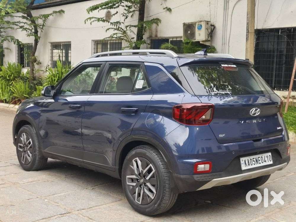 Hyundai Venue 1.0 Sx (o) Turbo Imt, 2022, Petrol