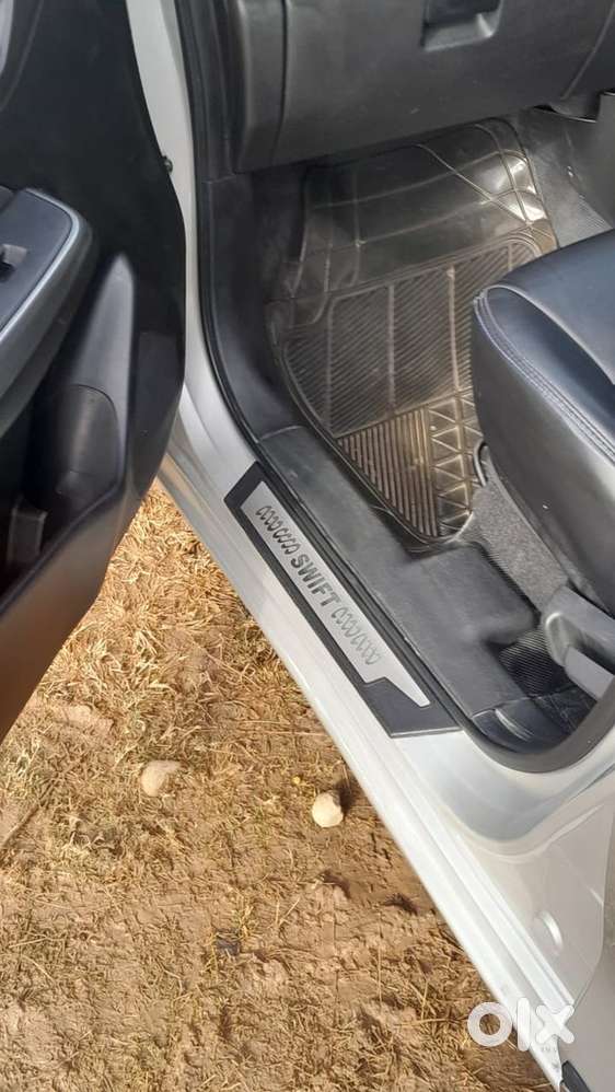 Swift Zxi Maruti 2021