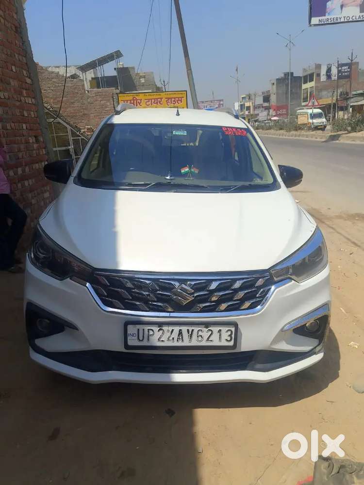 Gadi 1st Class Condition Hai Only Petrol Hai