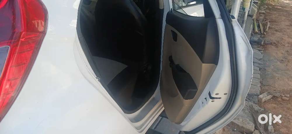 Hyundai Eon 2014 Petrol 109000 Km Driven
