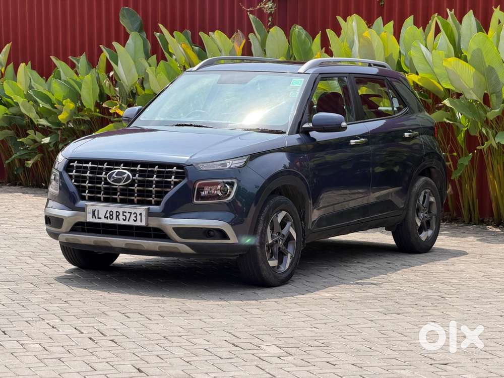 Hyundai Venue 1.5 Crdi Sx (o) Executive, 2022, Petrol