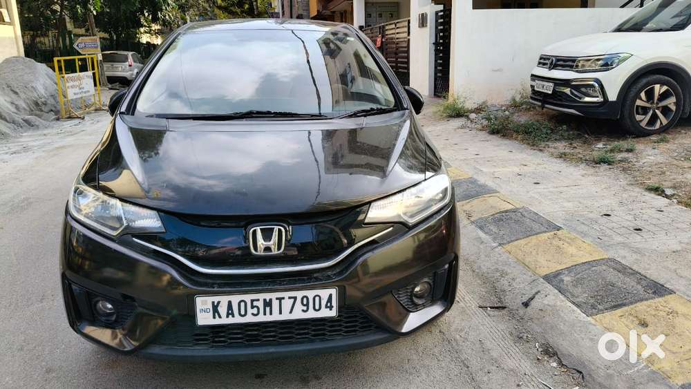 Honda Jazz V Automatic, 2016, Petrol